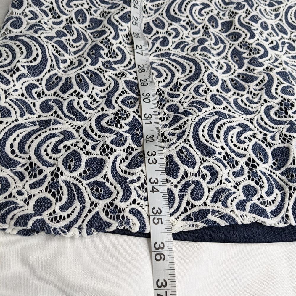 Tommy Hilfiger Lace Shift Dress - Picture 7 of 9